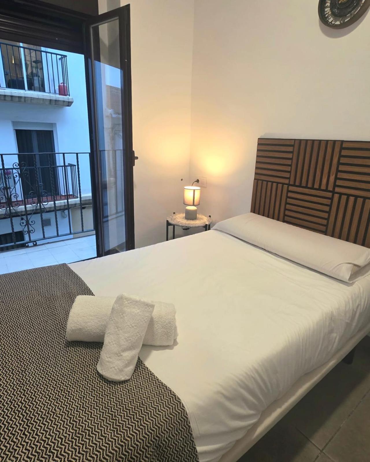 Single Room Balcony